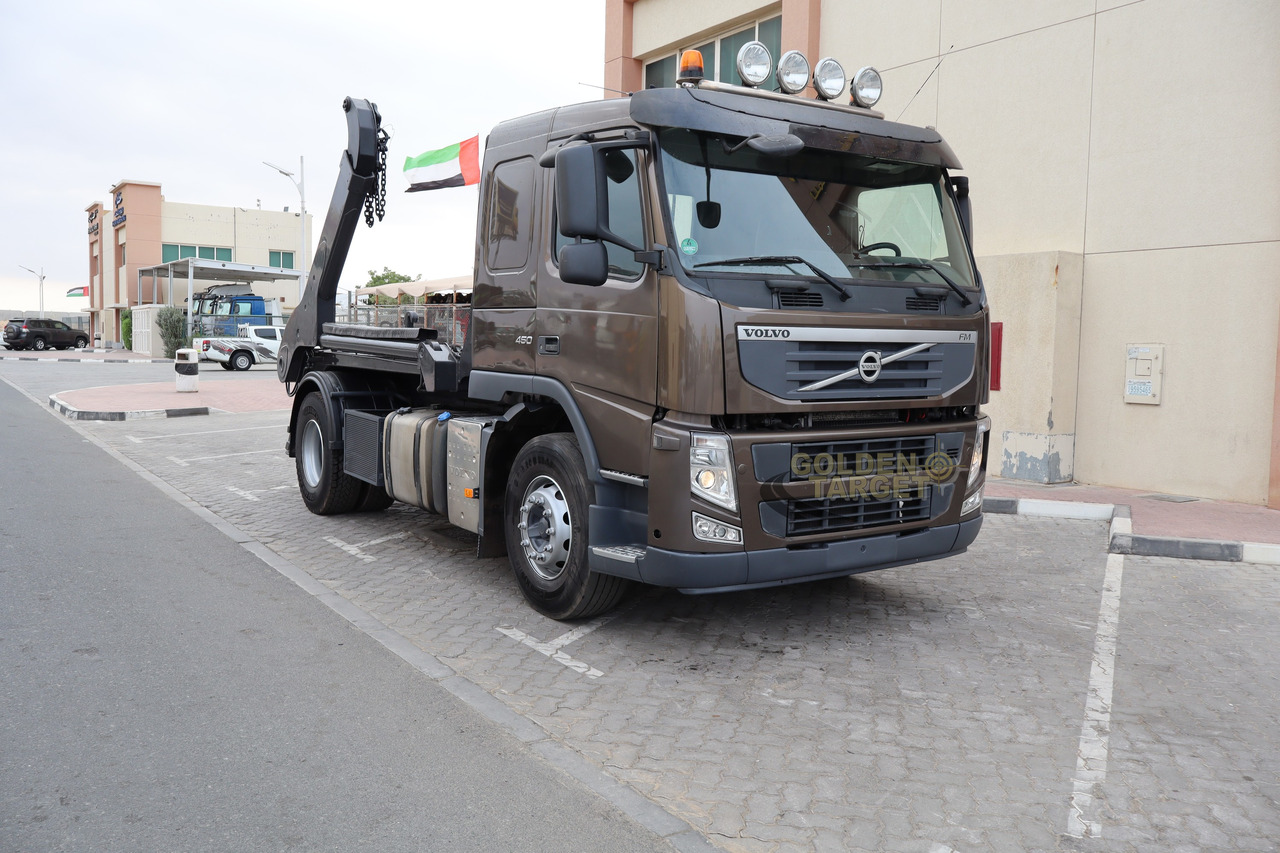 VOLVO FM440 4x2 Skip Loader - Liftdumper lastbil: bild 1 VOLVO FM440 4x2 Skip Loader - Liftdumper lastbil: bild 1