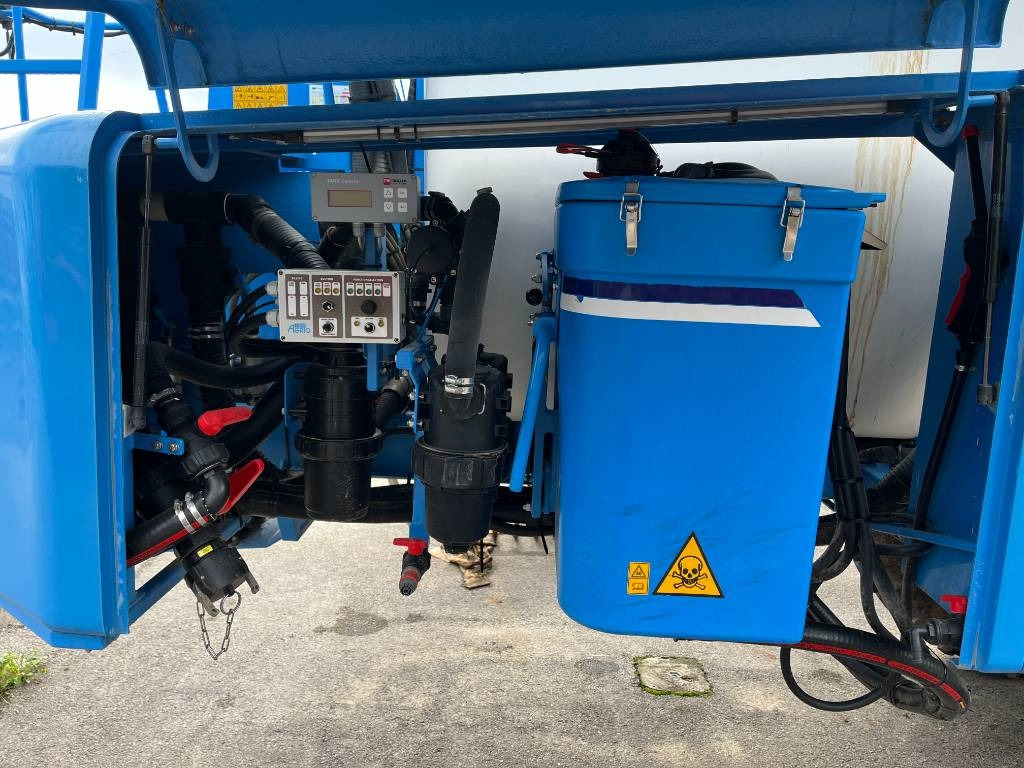 Agrio Mamut 6000 - Jord injektor: bild 5 Agrio Mamut 6000 - Jord injektor: bild 5