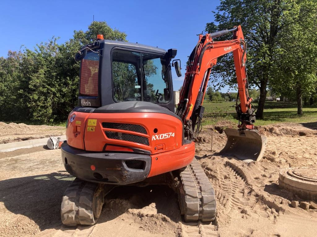 Kubota KX 057-4 - Minigrävmaskin: bild 1 Kubota KX 057-4 - Minigrävmaskin: bild 1