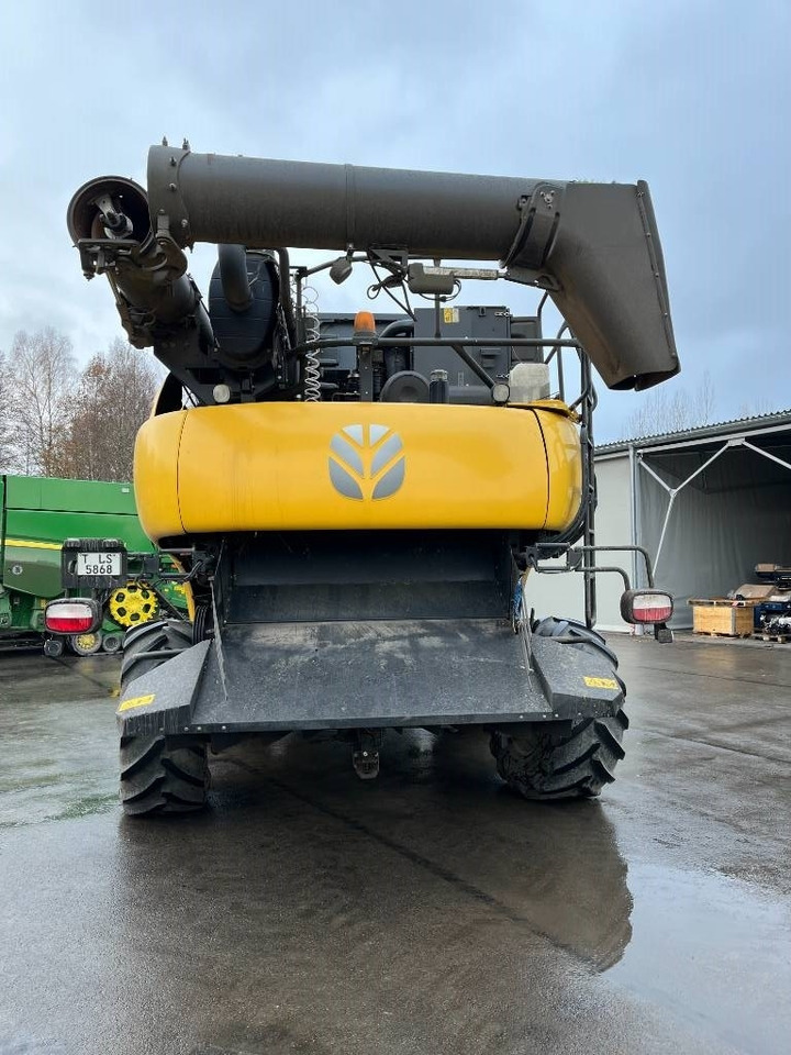 New Holland CR 9.90  - Skördetröska: bild 3 New Holland CR 9.90  - Skördetröska: bild 3