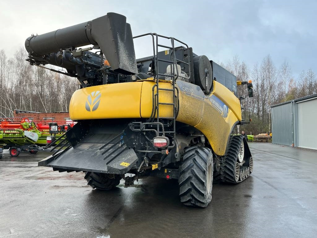 New Holland CR 9.90  - Skördetröska: bild 4 New Holland CR 9.90  - Skördetröska: bild 4