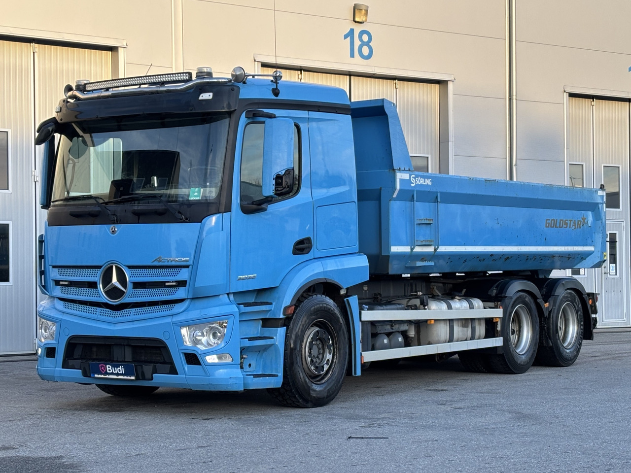 Schaktbil Mercedes-Benz Actros 2836 -2021 | Sörling Goldstar | Full-luft - Tippbil lastbil: bild 1 Schaktbil Mercedes-Benz Actros 2836 -2021 | Sörling Goldstar | Full-luft - Tippbil lastbil: bild 1