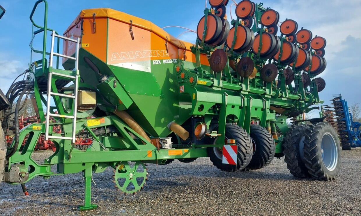 Amazone EDX 9000-TC MED GPS - Precisionssåmaskin: bild 2 Amazone EDX 9000-TC MED GPS - Precisionssåmaskin: bild 2