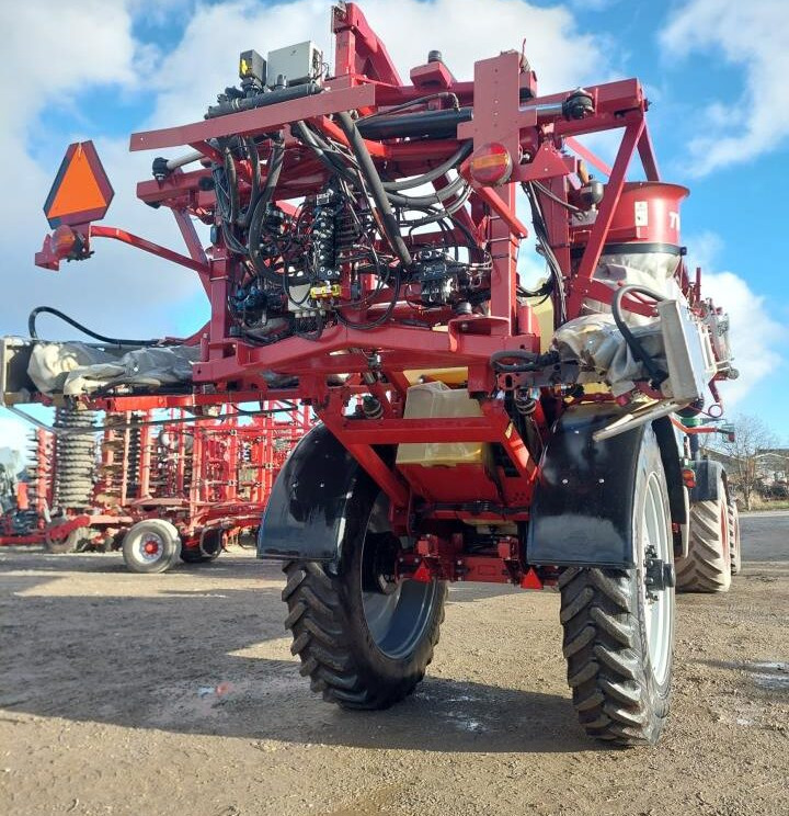 Hardi Commander 7000i - 36 m Twin - Bogserad spruta: bild 4 Hardi Commander 7000i - 36 m Twin - Bogserad spruta: bild 4