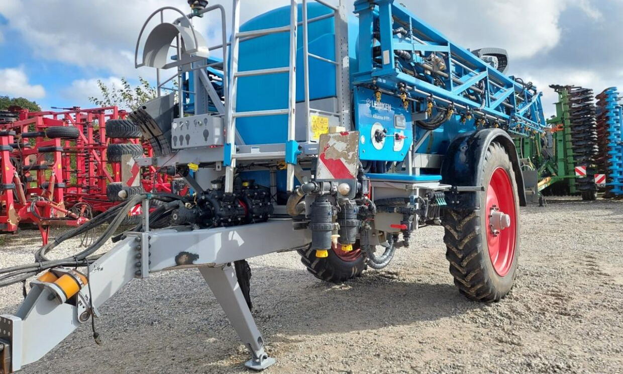 Lemken ALBATROS 9 6000 L med GPS - Bogserad spruta: bild 3 Lemken ALBATROS 9 6000 L med GPS - Bogserad spruta: bild 3