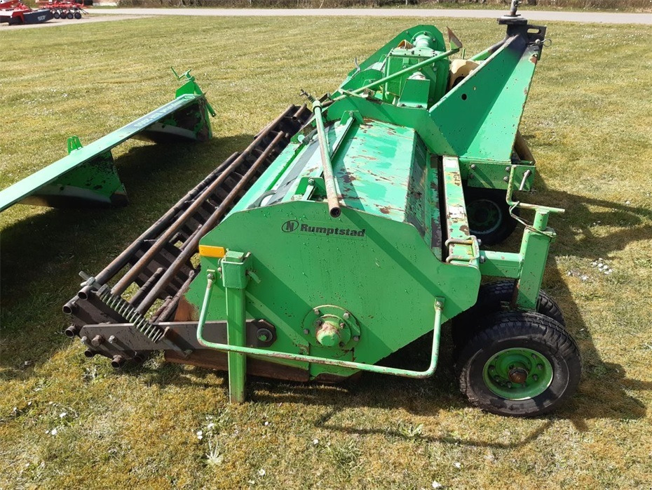 Rumptstad
RSF 2000 - Jordfräs: bild 2 Rumptstad
RSF 2000 - Jordfräs: bild 2