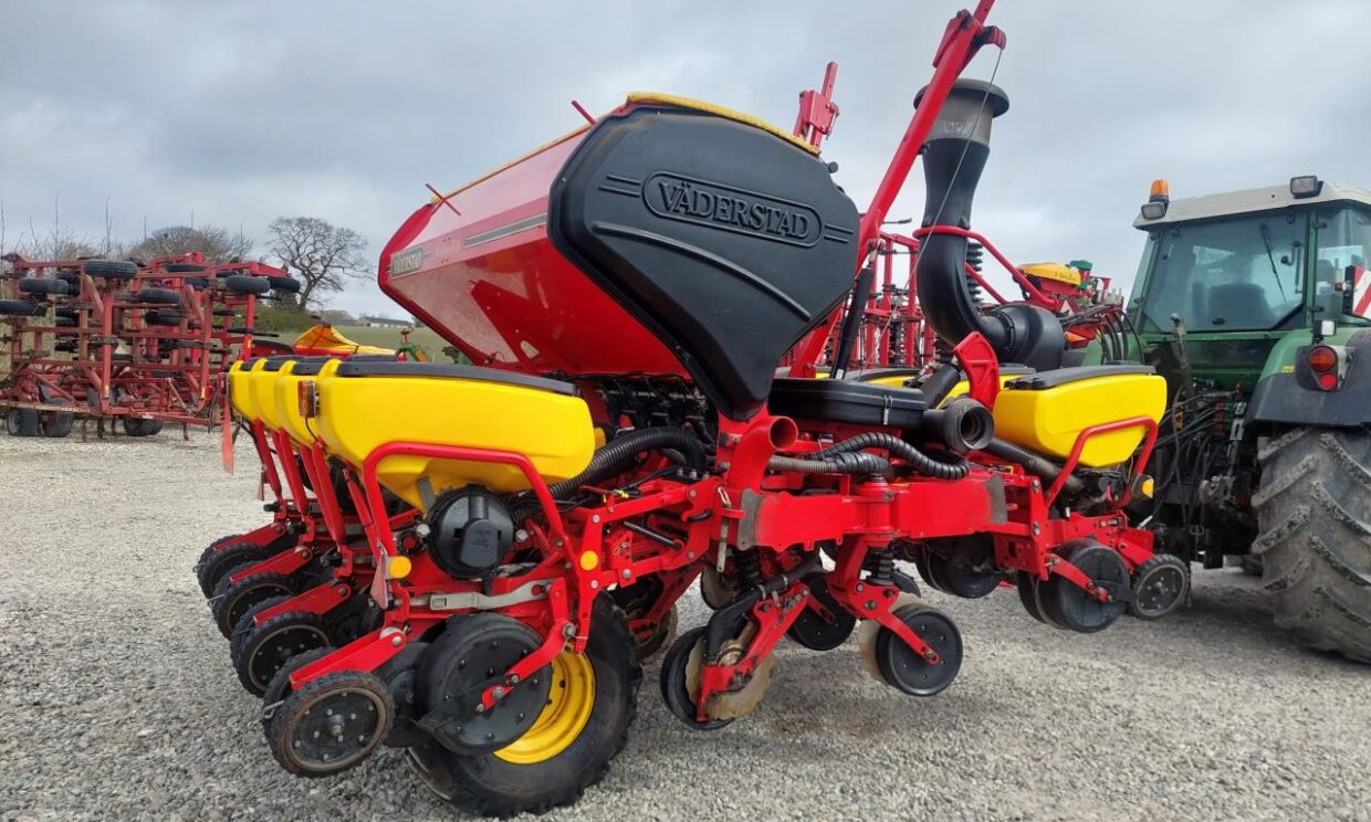 Väderstad Tempo 8 F med E-service - Precisionssåmaskin: bild 5 Väderstad Tempo 8 F med E-service - Precisionssåmaskin: bild 5