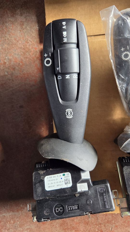 MERCEDES-BENZ ACTROS MP4 - Rattstångsbrytare för Lastbil: bild 4 MERCEDES-BENZ ACTROS MP4 - Rattstångsbrytare för Lastbil: bild 4