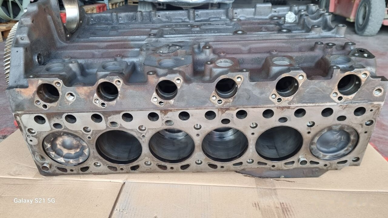 Mercedes-Benz SORT BLOCK OM 926 LA EURO 5,5 R9060115101 Mercedes-Benz AXOR - Cylinderblock för Lastbil: bild 4 Mercedes-Benz SORT BLOCK OM 926 LA EURO 5,5 R9060115101 Mercedes-Benz AXOR - Cylinderblock för Lastbil: bild 4