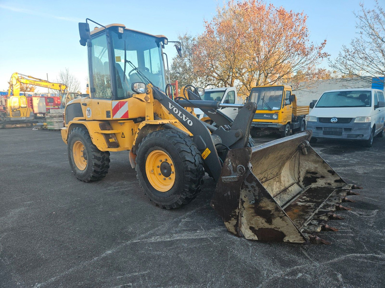 Volvo L30G Radlader mit Klappschaufel - Hjullastare: bild 2 Volvo L30G Radlader mit Klappschaufel - Hjullastare: bild 2