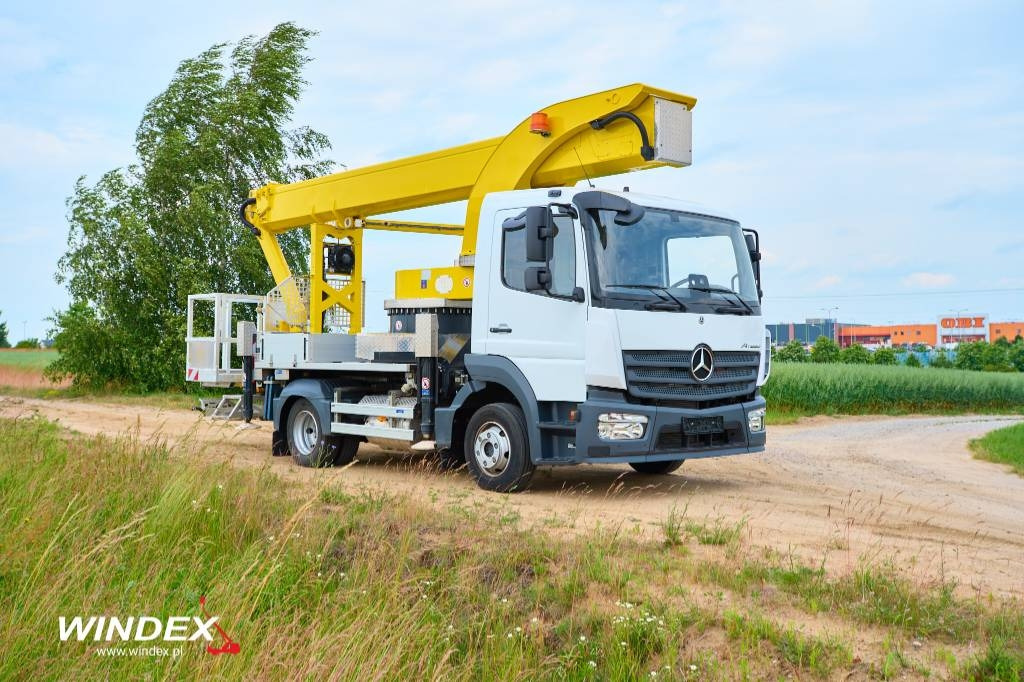 Palfinger P 300 KS - Billift: bild 1 Palfinger P 300 KS - Billift: bild 1