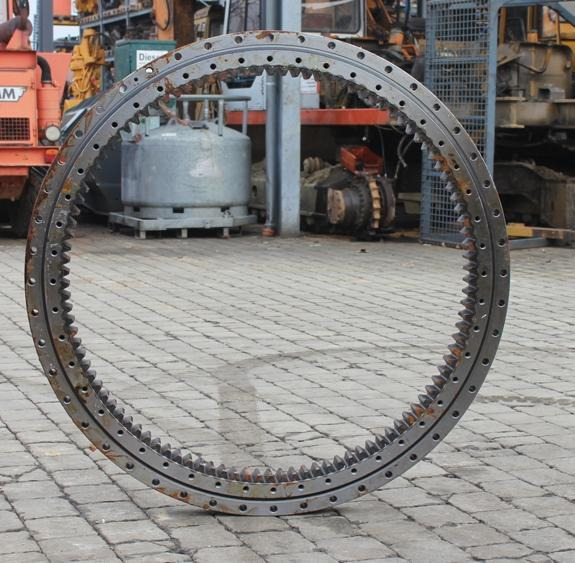 Atlas 1704 - Svängkrans för Byggmaskiner: bild 1 Atlas 1704 - Svängkrans för Byggmaskiner: bild 1