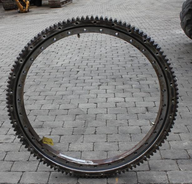 Caterpillar 212 BFT - Svängkrans för Byggmaskiner: bild 2 Caterpillar 212 BFT - Svängkrans för Byggmaskiner: bild 2