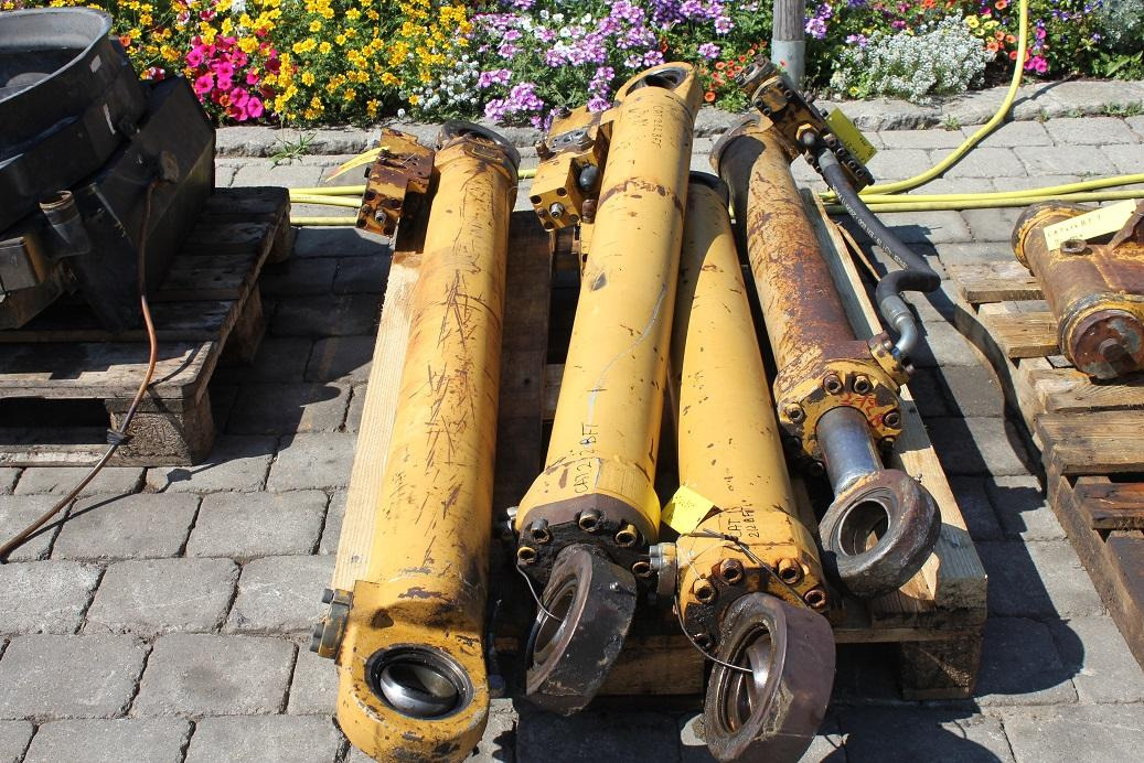 Caterpillar 212 BFT - Hydraulcylinder för Byggmaskiner: bild 3 Caterpillar 212 BFT - Hydraulcylinder för Byggmaskiner: bild 3