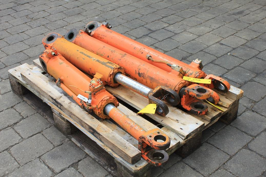 Fiat-Allis FR 10 - Hydraulcylinder för Byggmaskiner: bild 5 Fiat-Allis FR 10 - Hydraulcylinder för Byggmaskiner: bild 5