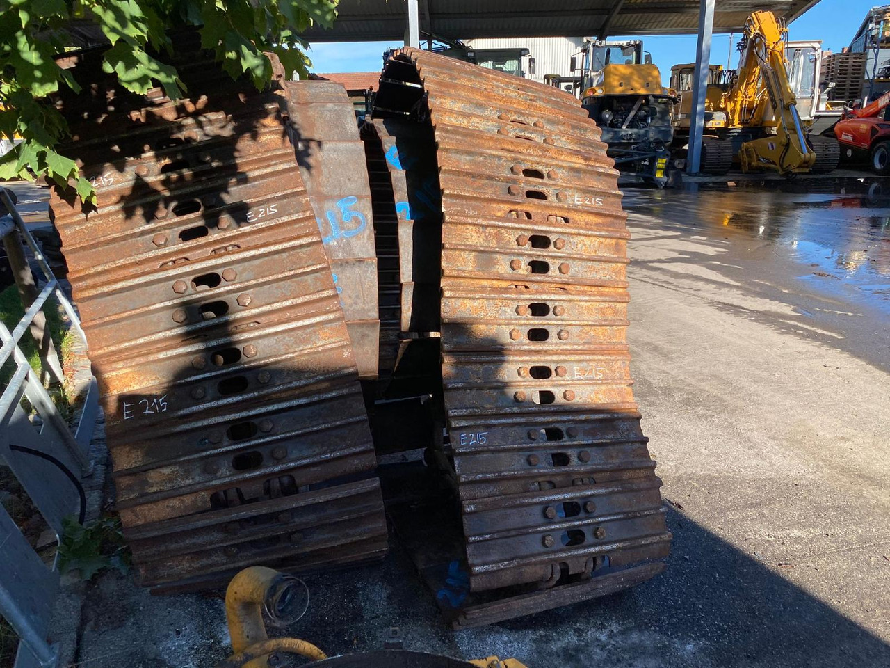 Fiat-Kobelco E215 - Larvband för Byggmaskiner: bild 4 Fiat-Kobelco E215 - Larvband för Byggmaskiner: bild 4