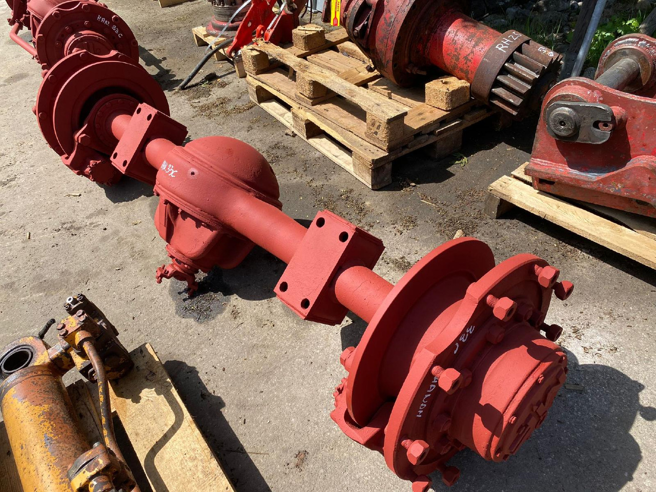 Hanomag 33C - Axel och reservdelar för Byggmaskiner: bild 4 Hanomag 33C - Axel och reservdelar för Byggmaskiner: bild 4