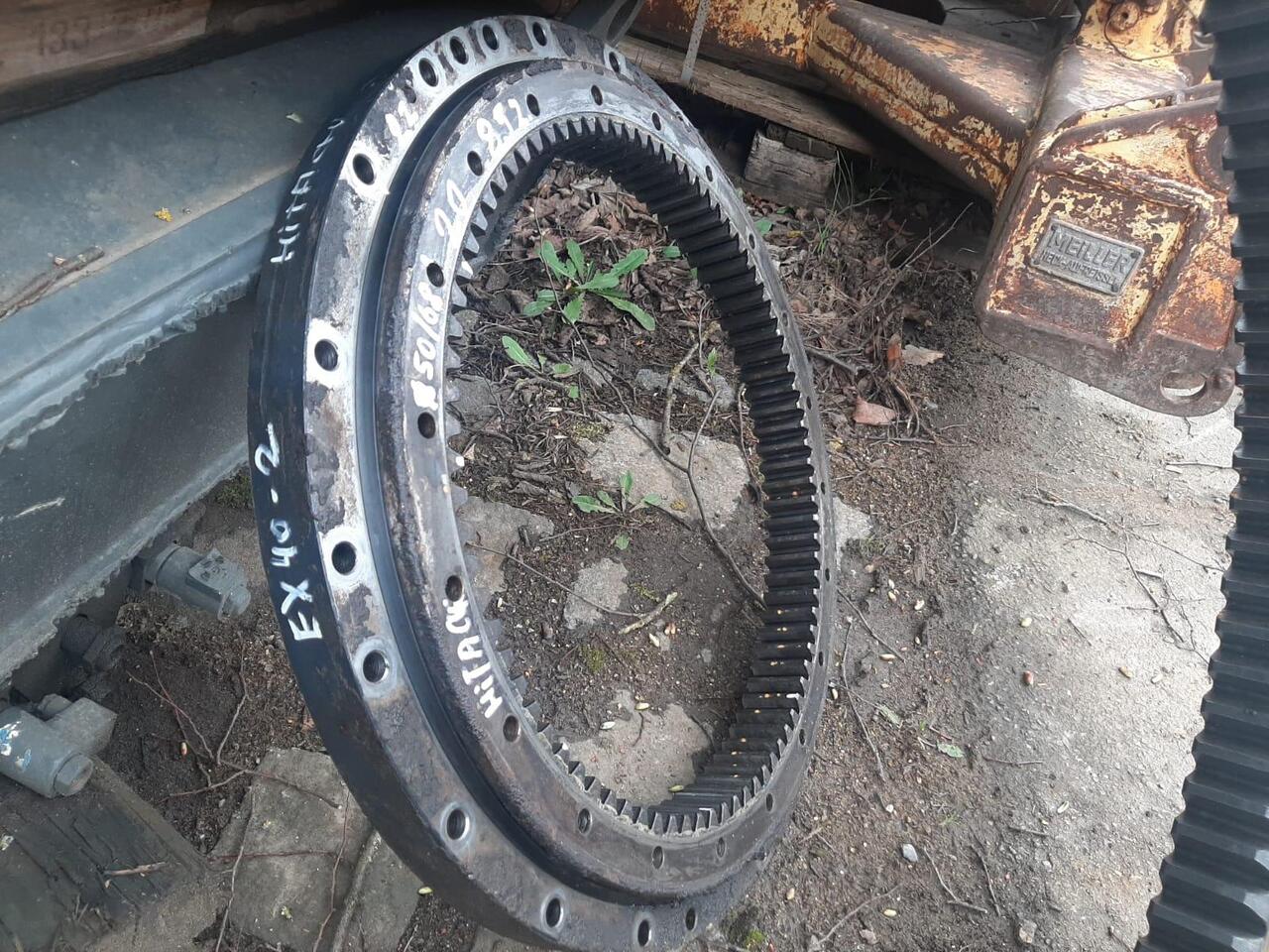 Hitachi EX 40 - Svängkrans för Byggmaskiner: bild 2 Hitachi EX 40 - Svängkrans för Byggmaskiner: bild 2