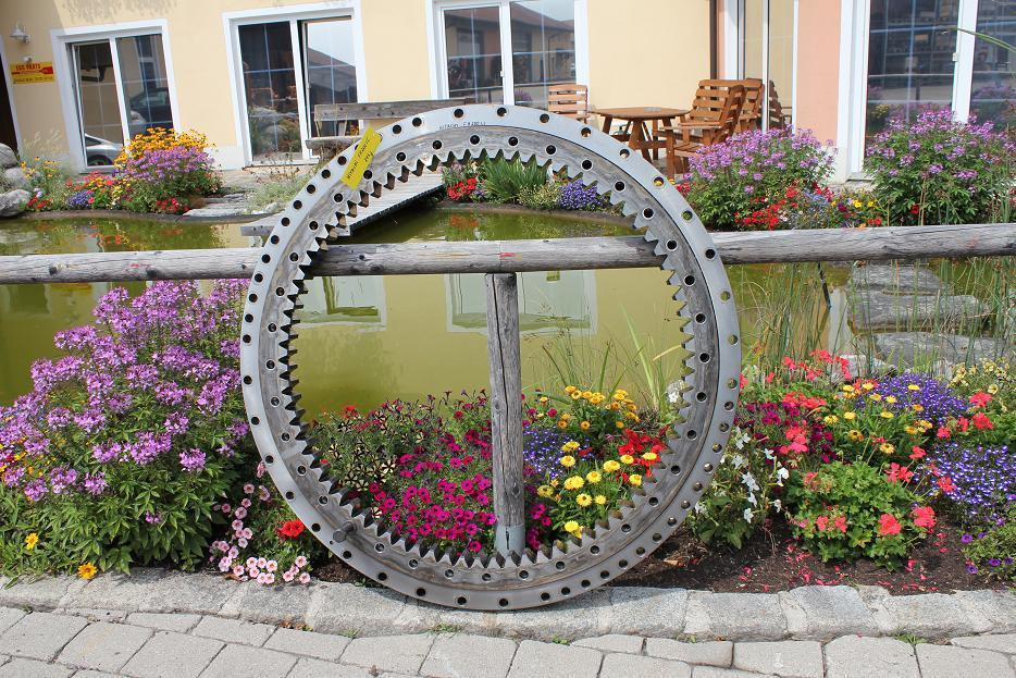 Hitachi FH 200LC - Svängkrans för Byggmaskiner: bild 1 Hitachi FH 200LC - Svängkrans för Byggmaskiner: bild 1