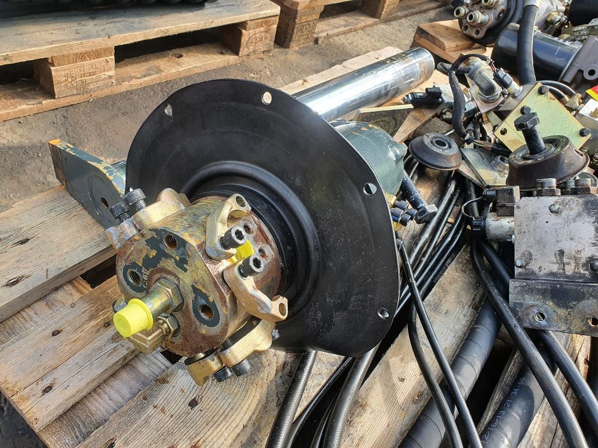 Hyundai Robex 220 LC 9A - Hydraulik för Byggmaskiner: bild 4 Hyundai Robex 220 LC 9A - Hydraulik för Byggmaskiner: bild 4