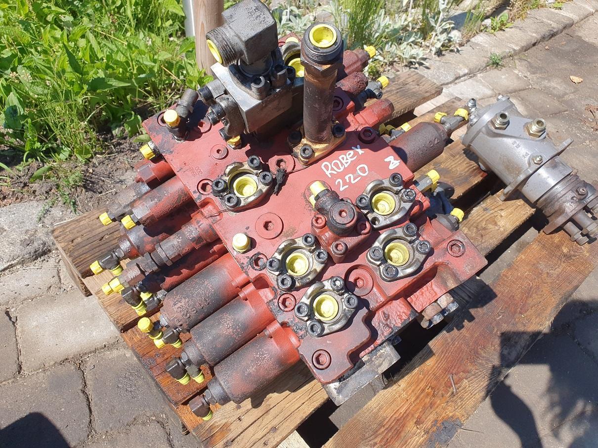 Hyundai Robex 220 LC 9A - Hydraulventil för Byggmaskiner: bild 1 Hyundai Robex 220 LC 9A - Hydraulventil för Byggmaskiner: bild 1