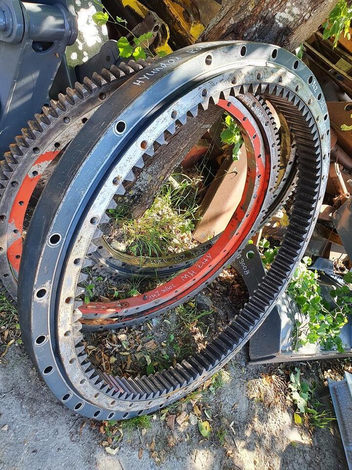 Hyundai Robex 220 LC 9A - Svängkrans för Byggmaskiner: bild 5 Hyundai Robex 220 LC 9A - Svängkrans för Byggmaskiner: bild 5