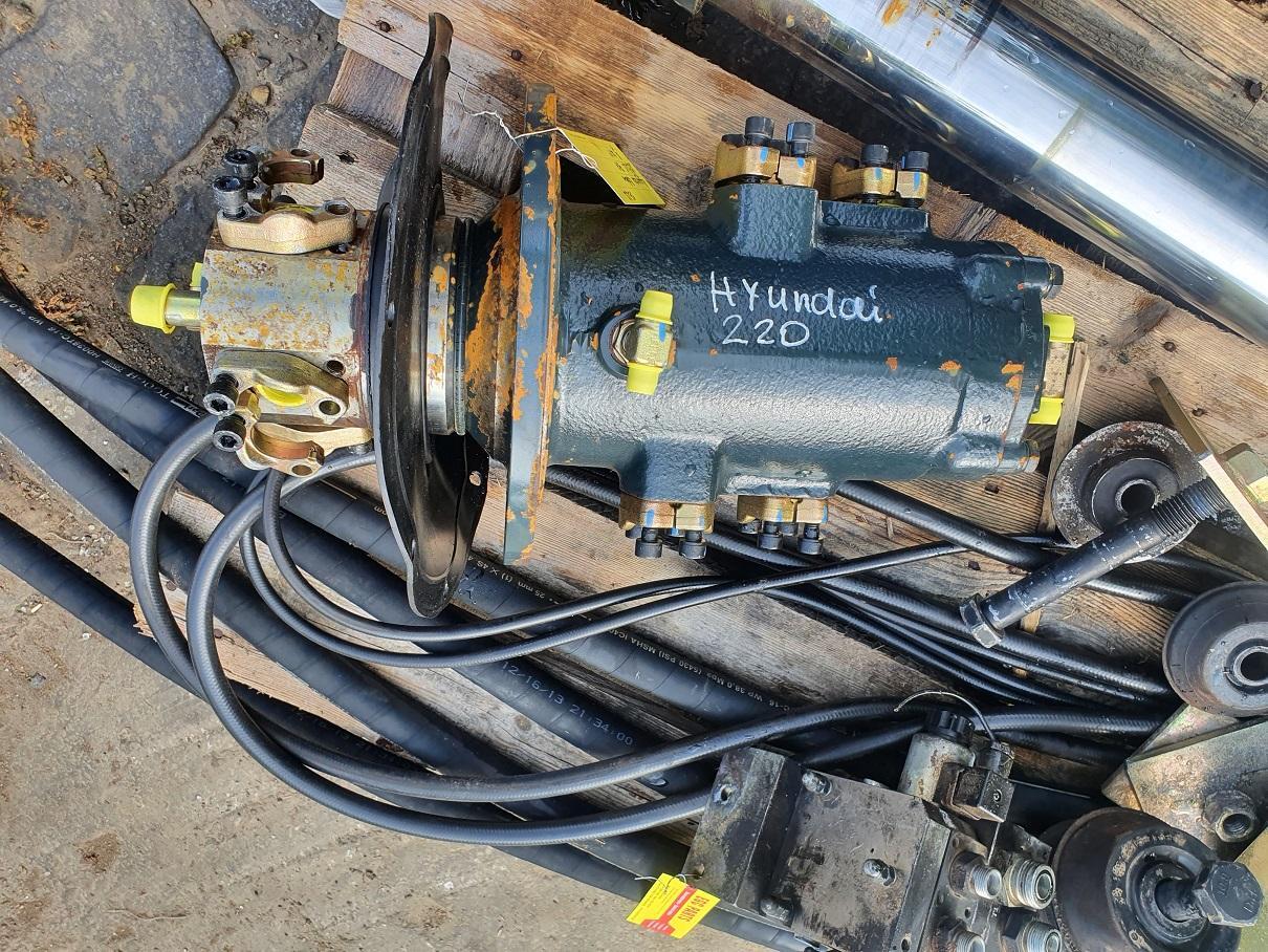 Hyundai Robex 220 LC 9A - Hydraulik för Byggmaskiner: bild 2 Hyundai Robex 220 LC 9A - Hydraulik för Byggmaskiner: bild 2