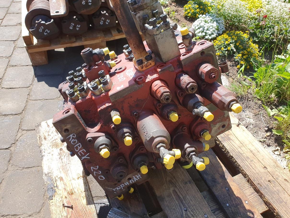 Hyundai Robex 220 LC 9A - Hydraulventil för Byggmaskiner: bild 2 Hyundai Robex 220 LC 9A - Hydraulventil för Byggmaskiner: bild 2