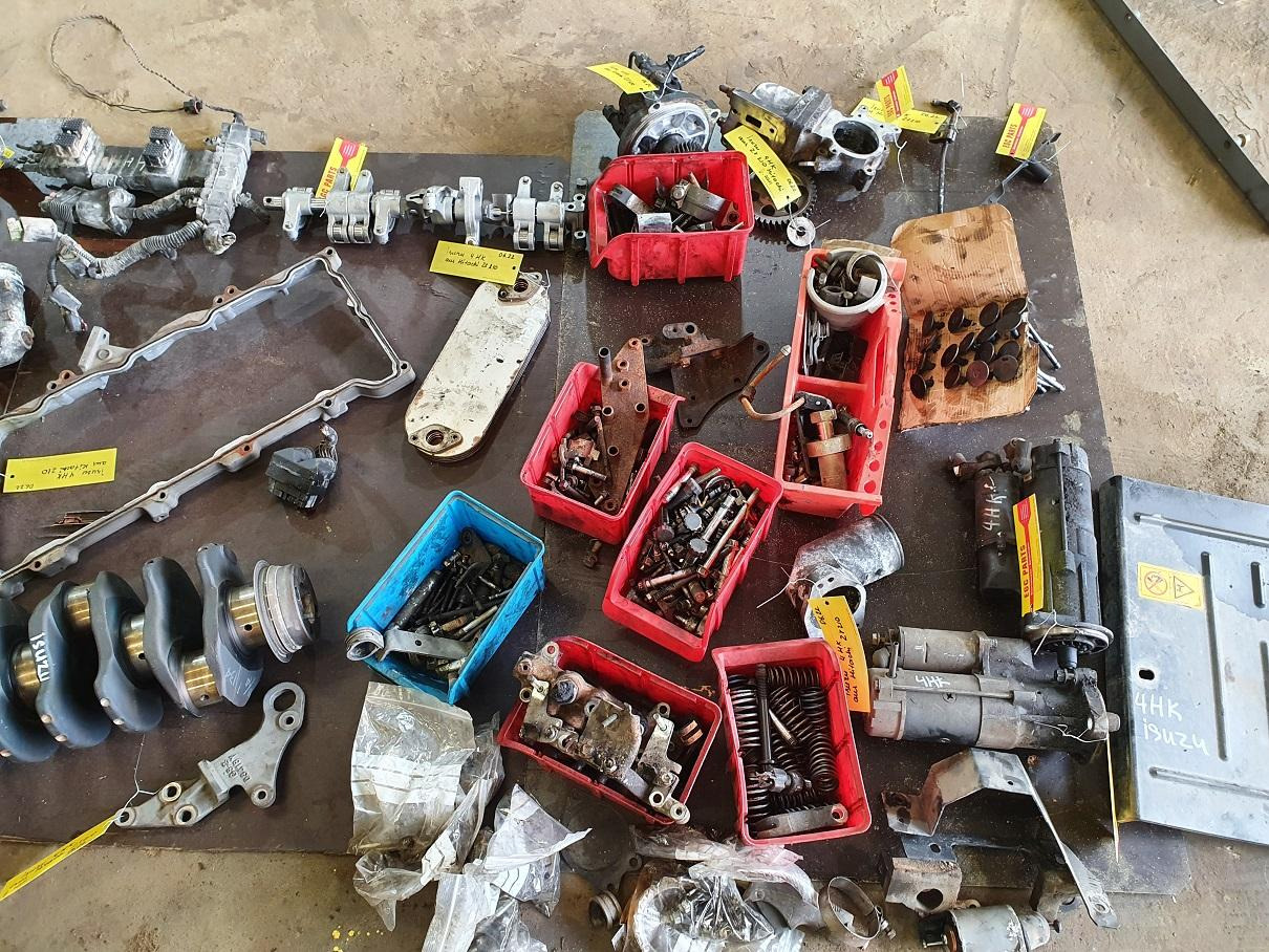 Isuzu 4HK 1X - Cylinderblock för Lastbil: bild 5 Isuzu 4HK 1X - Cylinderblock för Lastbil: bild 5