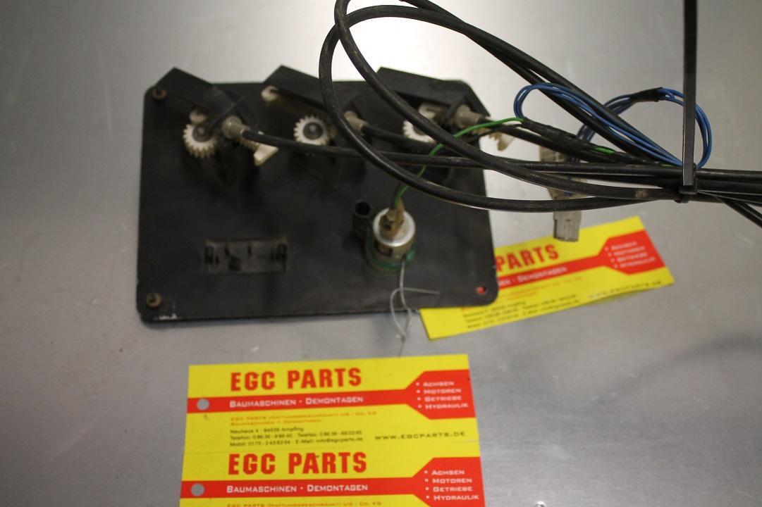 JCB 200, 210 - Instrumentbräda för Byggmaskiner: bild 5 JCB 200, 210 - Instrumentbräda för Byggmaskiner: bild 5