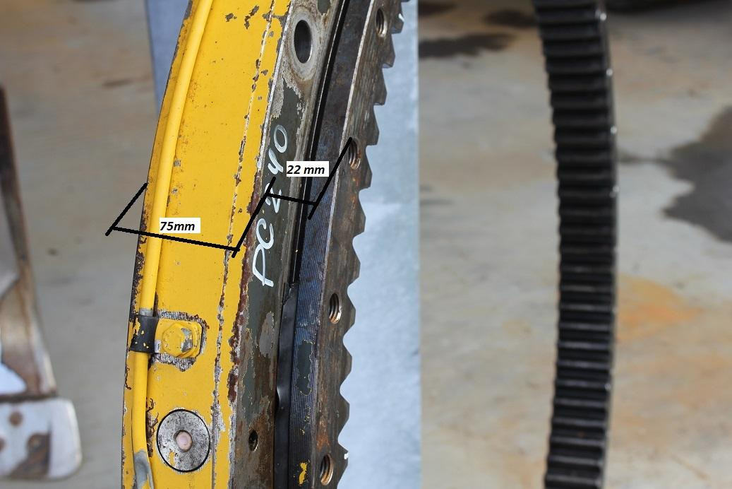 Komatsu PC 240 NLC -6K - Svängkrans för Byggmaskiner: bild 4 Komatsu PC 240 NLC -6K - Svängkrans för Byggmaskiner: bild 4