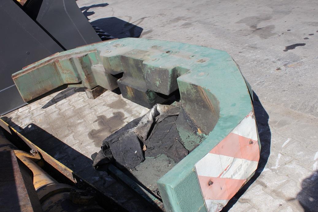 Liebherr A 312 - Motvikt för Grävmaskin: bild 2 Liebherr A 312 - Motvikt för Grävmaskin: bild 2