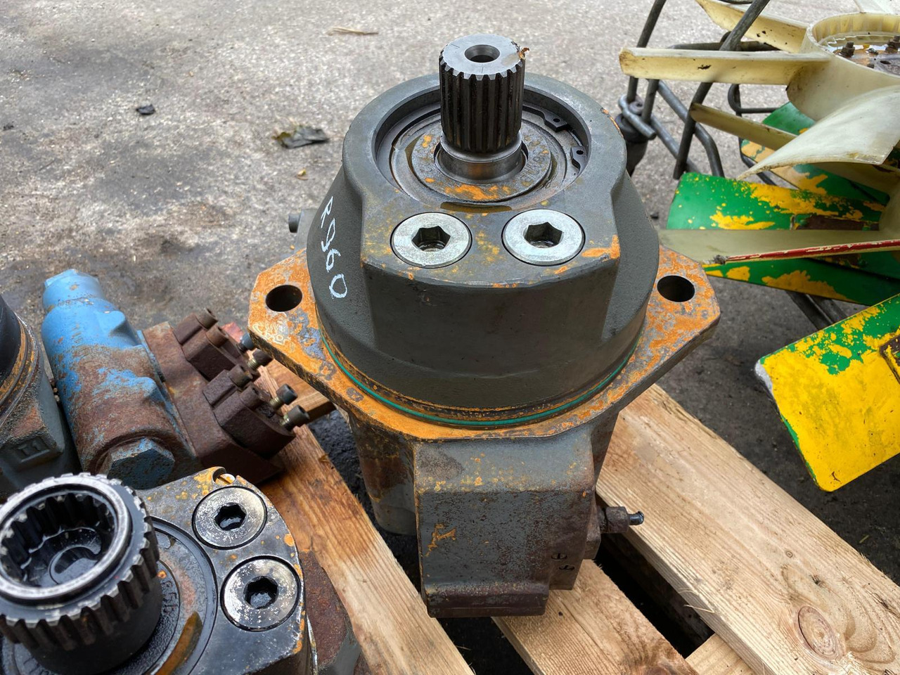 Liebherr FMV 165 - Slutdrev för Byggmaskiner: bild 5 Liebherr FMV 165 - Slutdrev för Byggmaskiner: bild 5