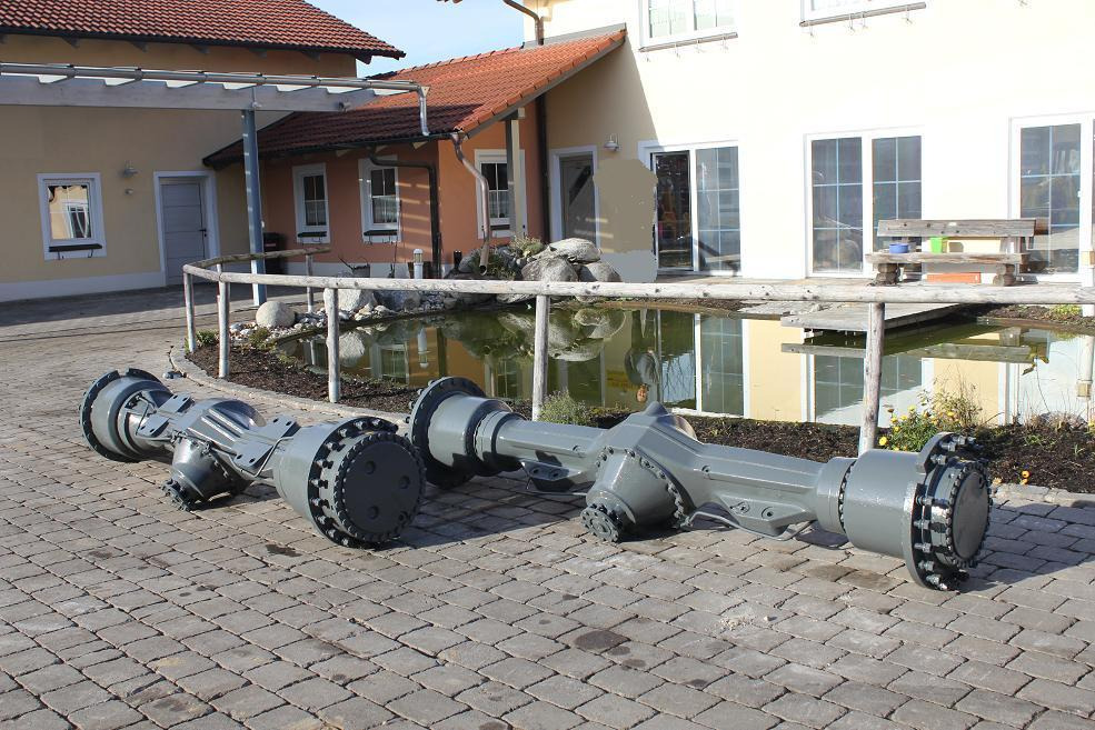 Axel och reservdelar för Byggmaskiner Liebherr LH 551 Achse 411/LK: bild 9