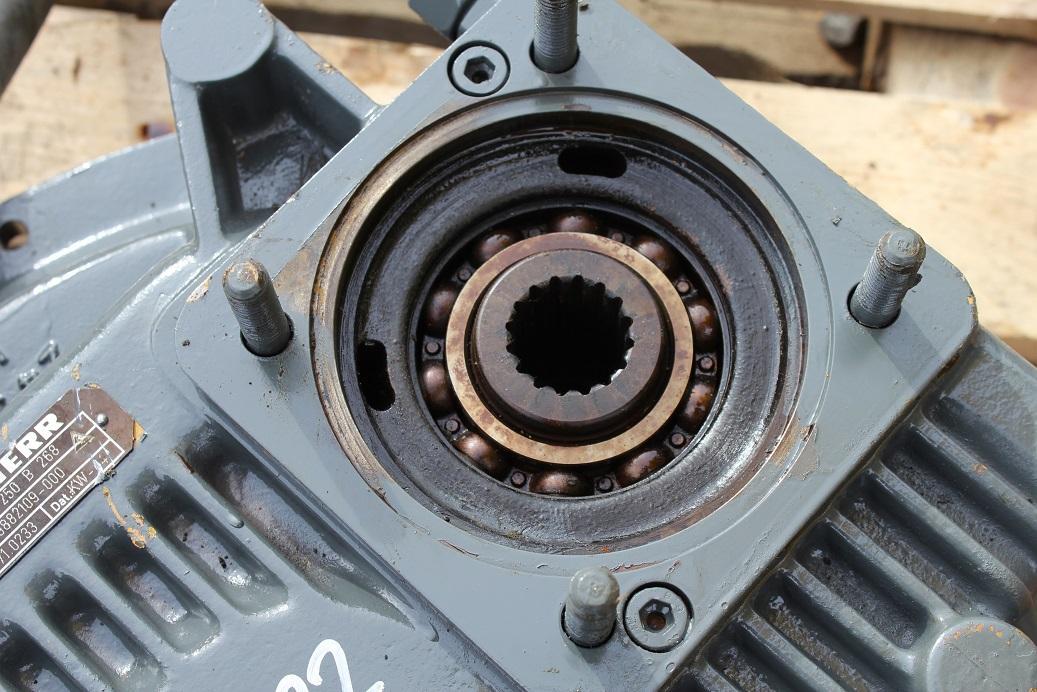 Liebherr PVG 250 aus LR 622 - Hydraulpump för Byggmaskiner: bild 5 Liebherr PVG 250 aus LR 622 - Hydraulpump för Byggmaskiner: bild 5