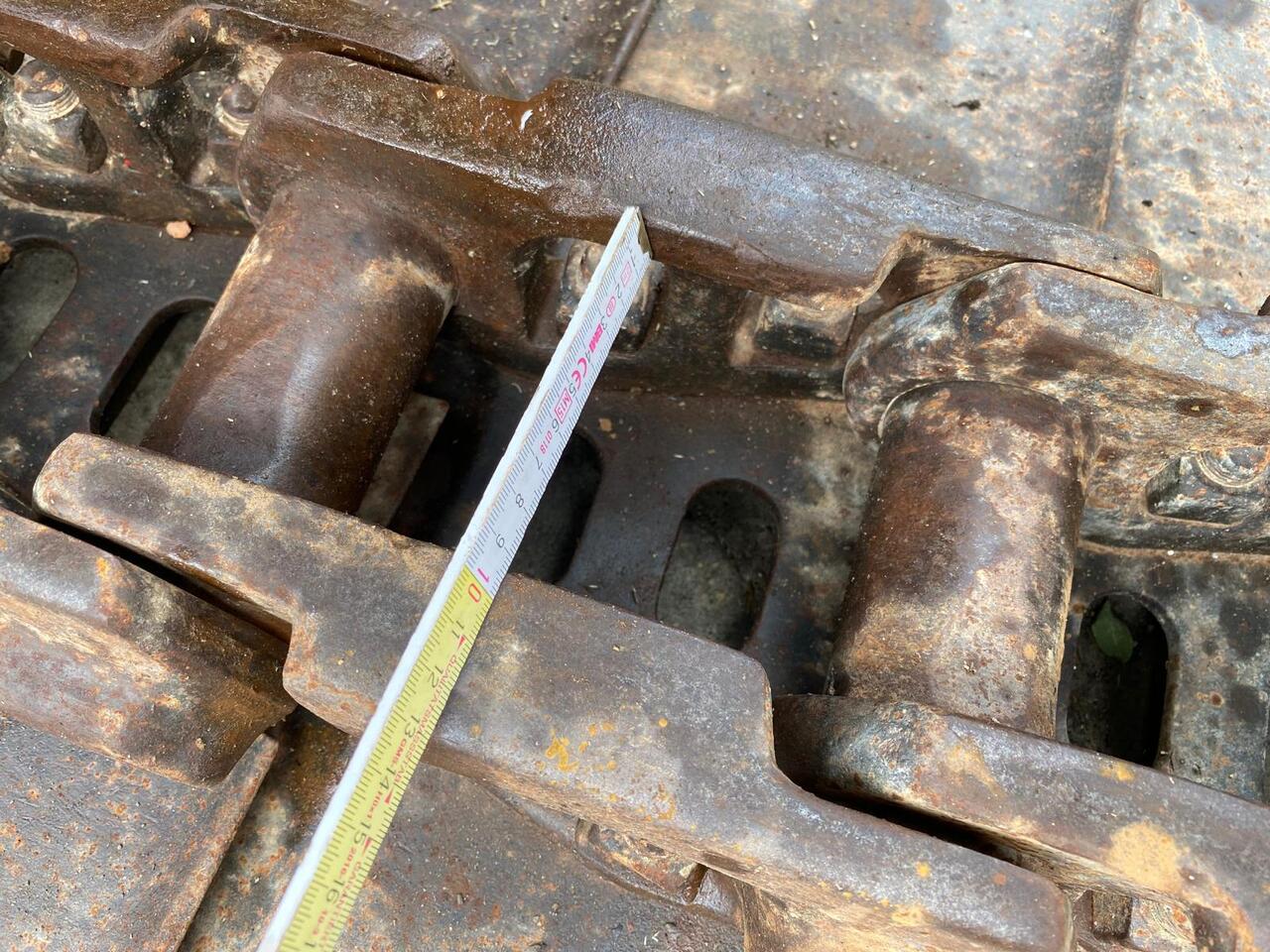 Liebherr R 904 - Larvband för Byggmaskiner: bild 4 Liebherr R 904 - Larvband för Byggmaskiner: bild 4