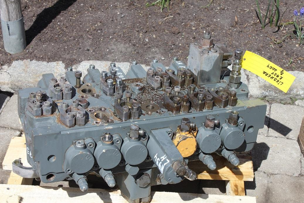 Liebherr R 934 - Hydraulventil för Byggmaskiner: bild 2 Liebherr R 934 - Hydraulventil för Byggmaskiner: bild 2