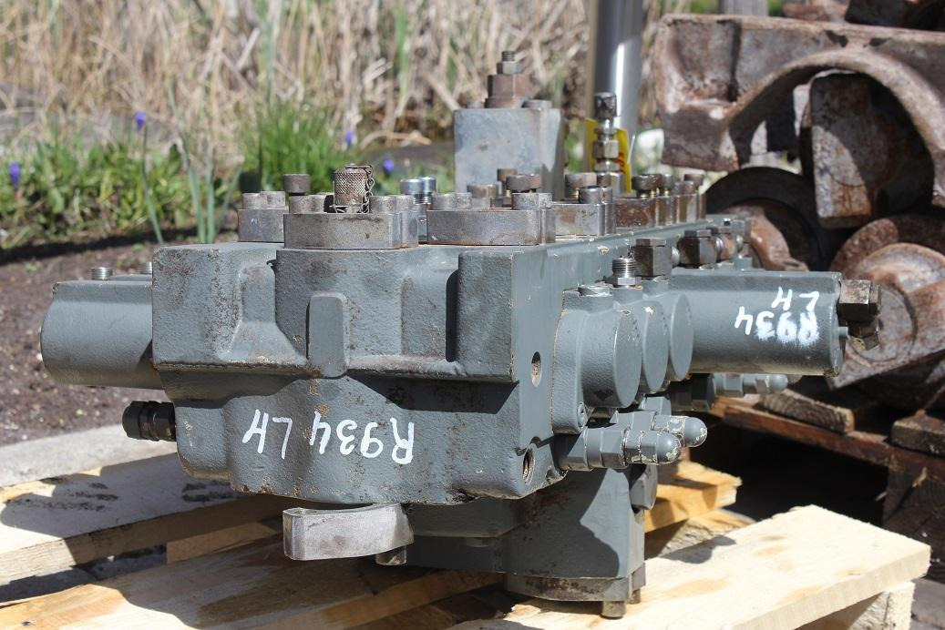 Liebherr R 934 - Hydraulventil för Byggmaskiner: bild 4 Liebherr R 934 - Hydraulventil för Byggmaskiner: bild 4