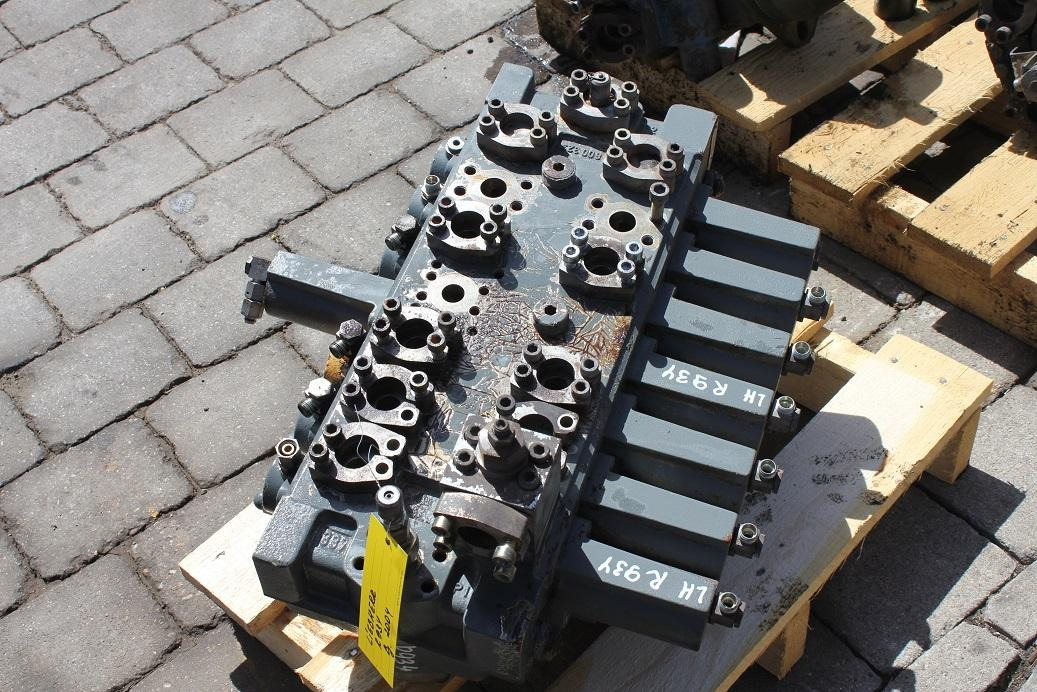 Liebherr R 934 - Hydraulventil för Byggmaskiner: bild 3 Liebherr R 934 - Hydraulventil för Byggmaskiner: bild 3