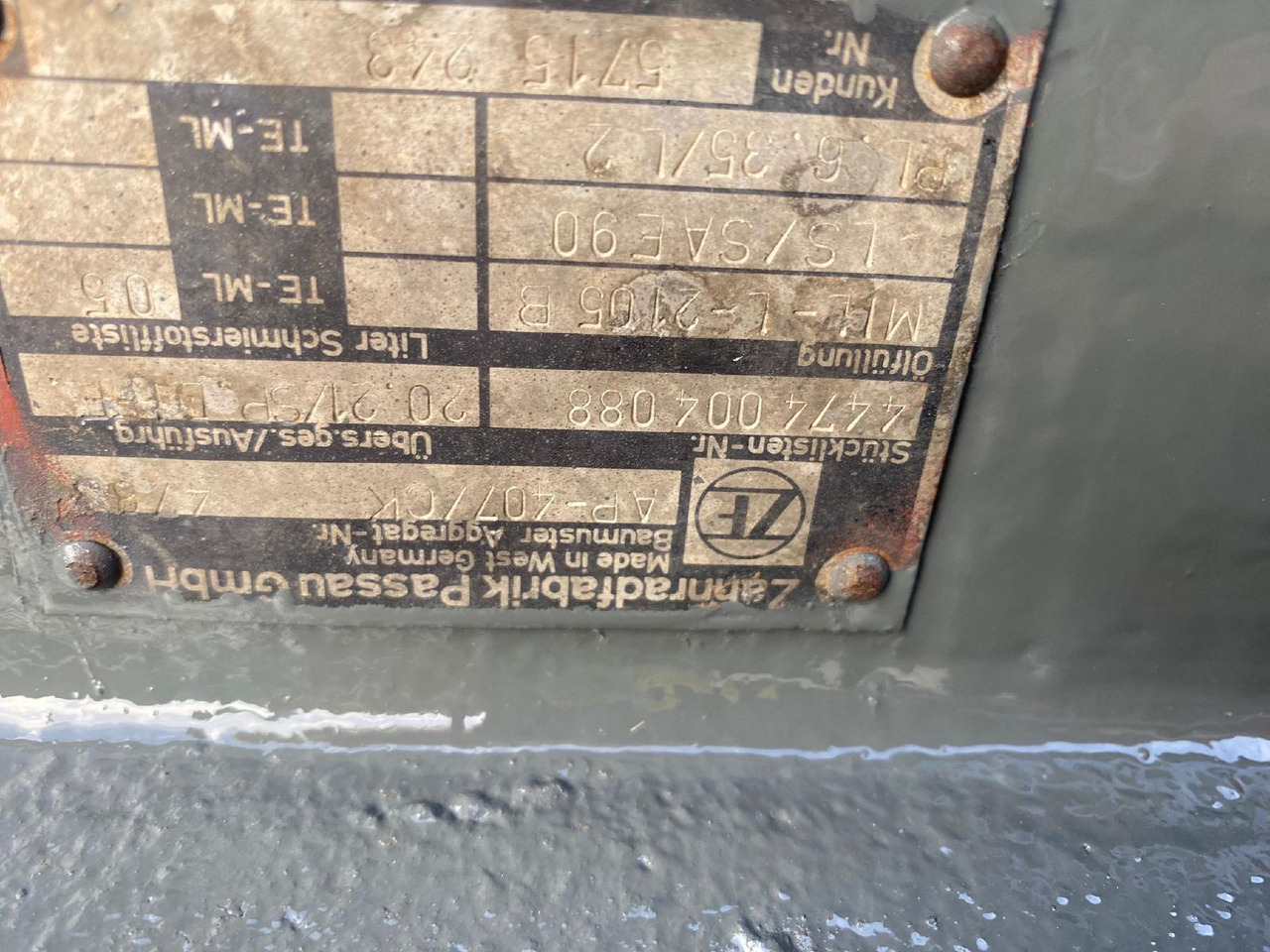 Liebherr ZF AP 409 aus LH L 531 - Axel och reservdelar för Byggmaskiner: bild 3 Liebherr ZF AP 409 aus LH L 531 - Axel och reservdelar för Byggmaskiner: bild 3