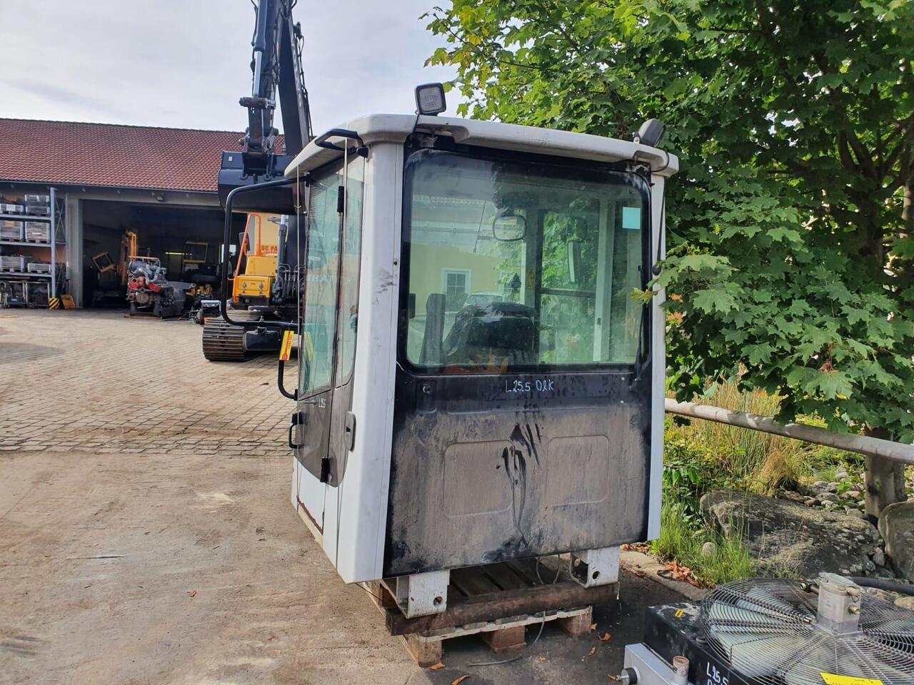 Hytt för Hjullastare O&K L 25.5: bild 6