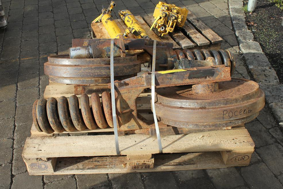 Poclain 90 - Undervagnsdelar för Byggmaskiner: bild 3 Poclain 90 - Undervagnsdelar för Byggmaskiner: bild 3