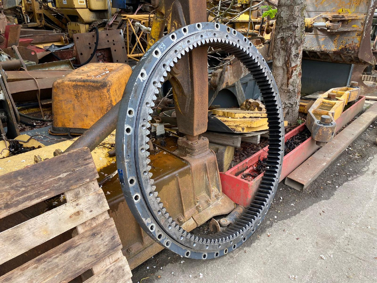 Terex TC 240 LC - Svängkrans för Byggmaskiner: bild 1 Terex TC 240 LC - Svängkrans för Byggmaskiner: bild 1