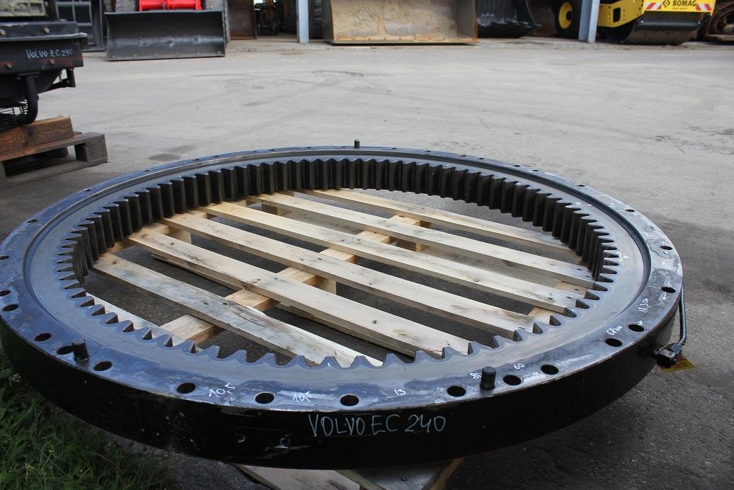 Svängkrans för Byggmaskiner Volvo EC 240 B NLC: bild 7