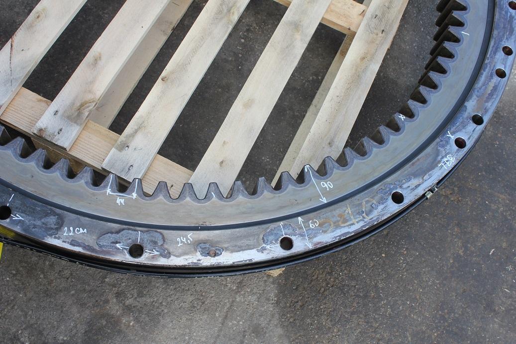 Volvo EC 240 B NLC - Svängkrans för Byggmaskiner: bild 4 Volvo EC 240 B NLC - Svängkrans för Byggmaskiner: bild 4