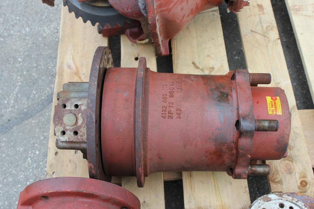 ZF Verschieden - Transmission för Byggmaskiner: bild 2 ZF Verschieden - Transmission för Byggmaskiner: bild 2