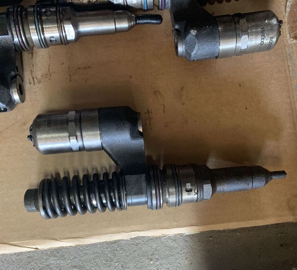 Bosch 0414701006 IVECO Stralis Euro 3,4 New Holland, Case - Injektor för Lastbil: bild 3 Bosch 0414701006 IVECO Stralis Euro 3,4 New Holland, Case - Injektor för Lastbil: bild 3