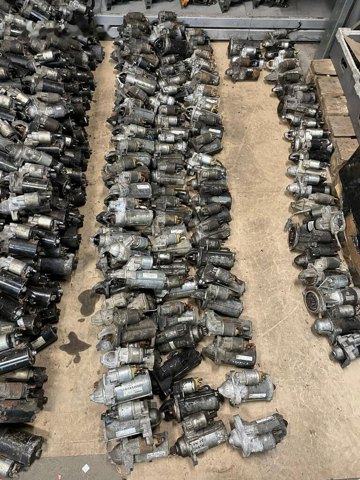 Bosch Iveco Daily 12V 0001109306 light - Starter för Transportbil: bild 3 Bosch Iveco Daily 12V 0001109306 light - Starter för Transportbil: bild 3