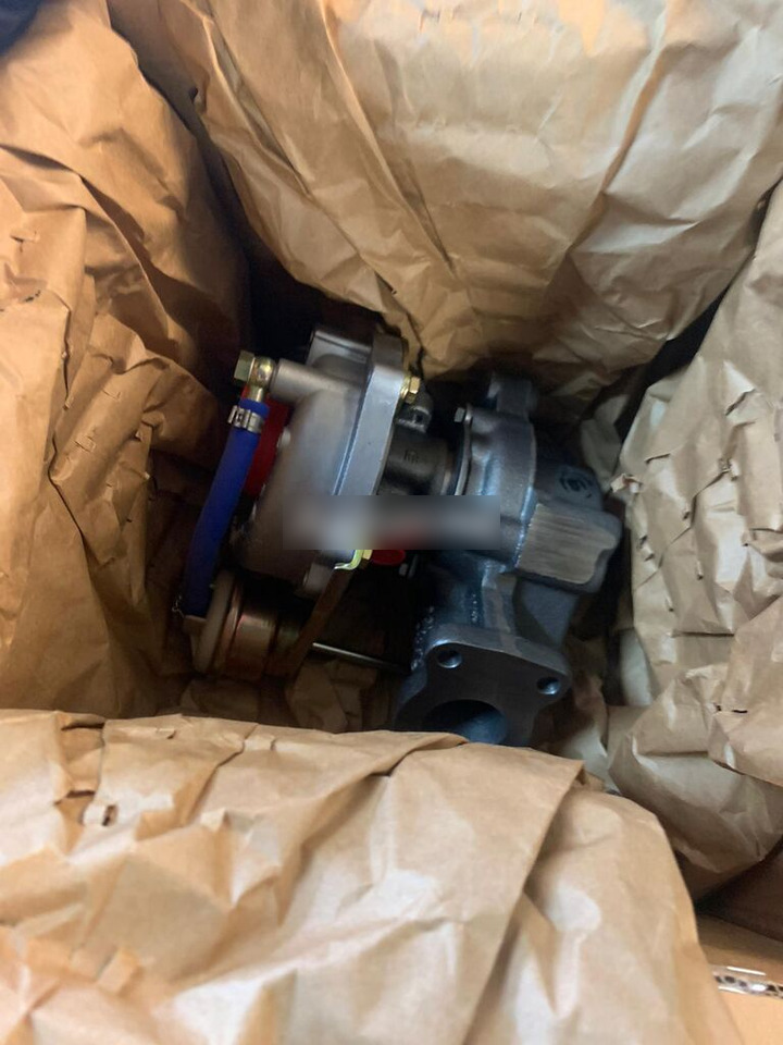 Citroen Nowa Turbosprężarka K03-009 / 53039880009 Peugeot 206 307 406 C5 for Citroen C5 car - Turbo för Personbil: bild 3 Citroen Nowa Turbosprężarka K03-009 / 53039880009 Peugeot 206 307 406 C5 for Citroen C5 car - Turbo för Personbil: bild 3