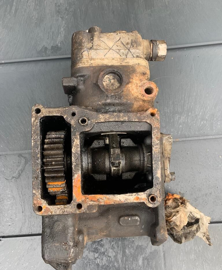 Knorr-Bremse MAN 51.54100.7273 MAN TGA TGX TGS truck - Kompressor för Lastbil: bild 2 Knorr-Bremse MAN 51.54100.7273 MAN TGA TGX TGS truck - Kompressor för Lastbil: bild 2